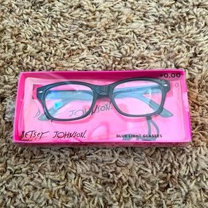 Betsey Johnson blue light glasses